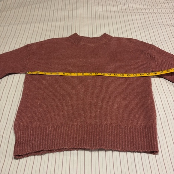 Pink crew neck sweater - Picture 4 of 7